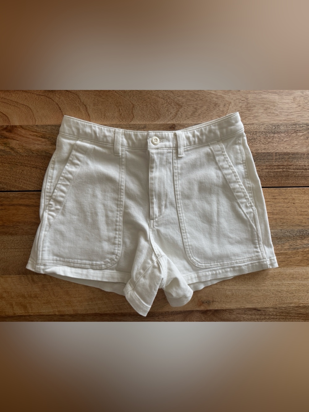 Quince White Shorts